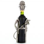 Kovový stojan na víno s motívom Hasič, Promitor Vinorum | regioWine