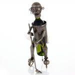 Kovový stojan na víno s motívom Hokejista, Promitor Vinorum | regioWine