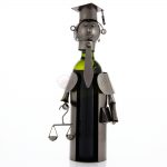 Kovový stojan na víno s motívom Justícia, Promitor Vinorum | regioWine