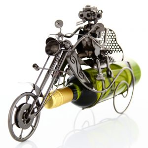 Kovový stojan na víno s motívom Motorkári, Promitor Vinorum | regioWine